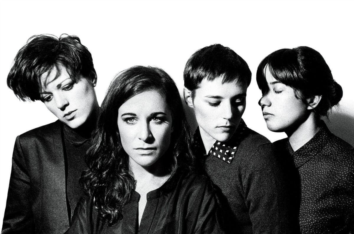 Savages se suma a los covers de “I Love You All The Time”