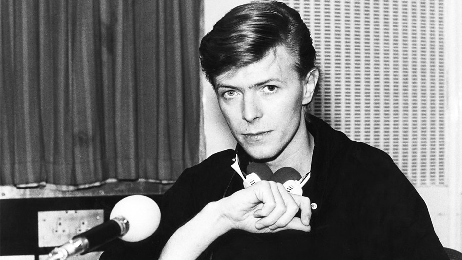 Escucha un programa de 1979 conducido por David Bowie para la BBC Radio 1