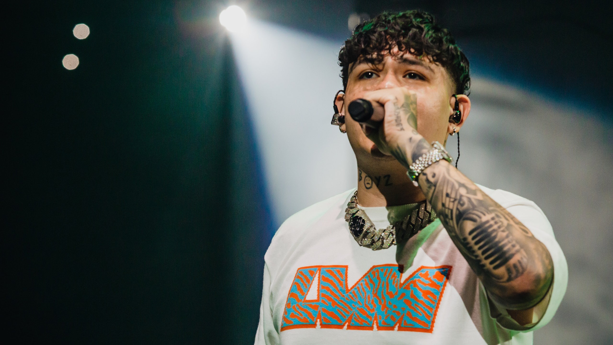 Junior H Un toque de regional en el Vive Latino 2024 Digger.mx